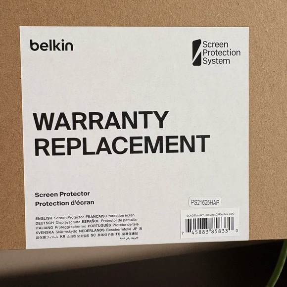 iPhone 13 Pro/13/14 Screen Protector - Picture 5 of 6